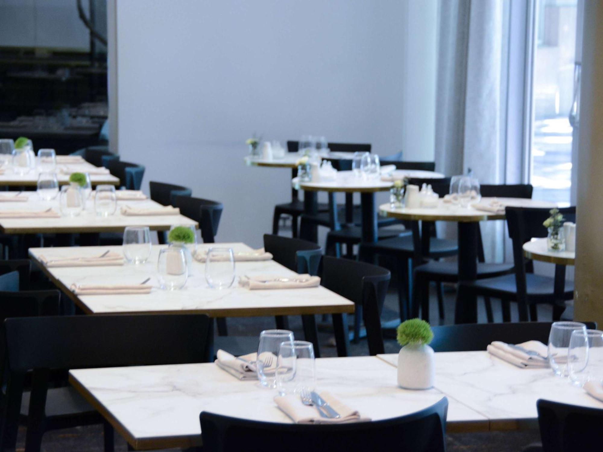 The Como Мельбурн Экстерьер фото Interior of the restaurant